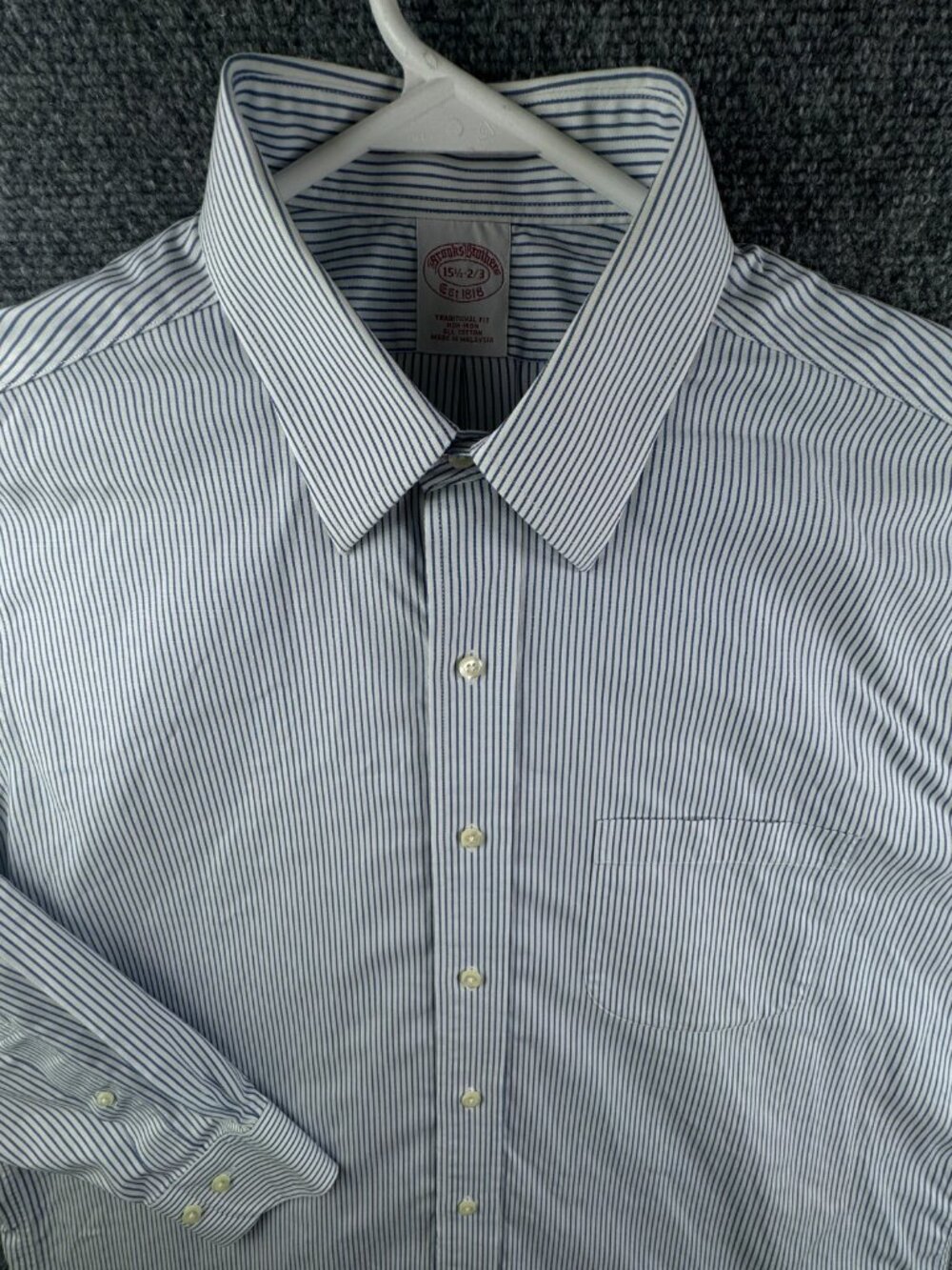 Brooks Brothers Long Sleeve Button Up Shirt Blue Striped 15.5 32/33 Traditional